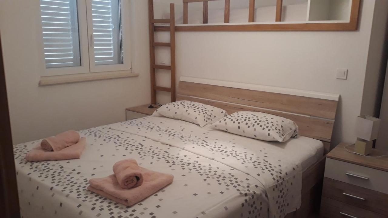 Apartments Juliet Orebić Eksteriør billede